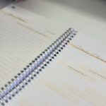 ⁦بلانر سلك من الاديب بتصميم لون اسود وزهري مقاس 20*17⁩ - الصورة ⁦2⁩