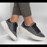 ⁦Skechers Womens' Cordova Classic - High Status Shoes⁩ - الصورة ⁦3⁩