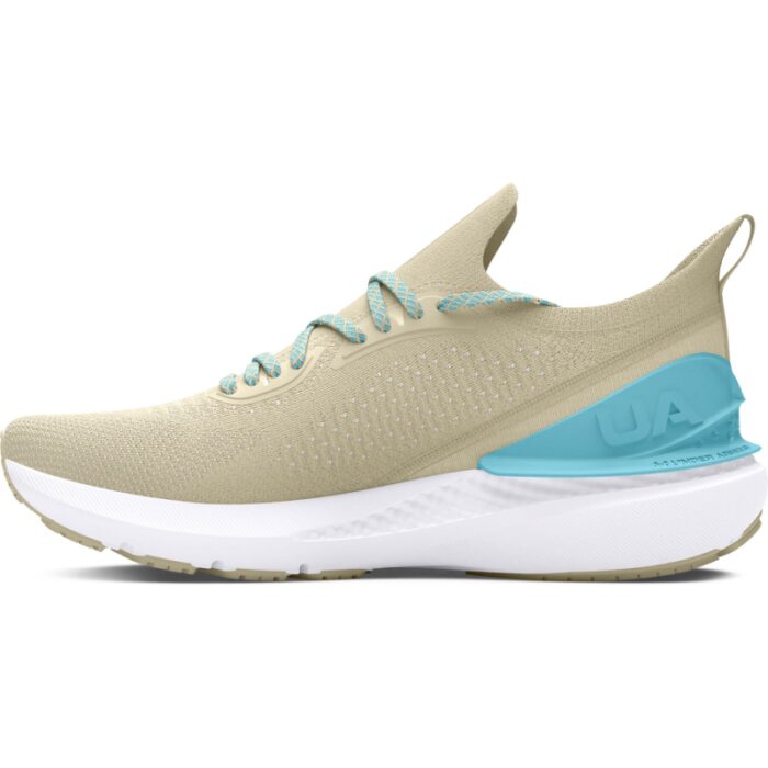 ⁦Under Armour Women's Charged Quicker Shoes - حذاء أندر آرمر تشارجد كويكر للنساء لون بيج⁩ - الصورة ⁦4⁩