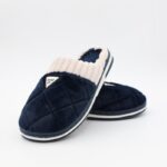 حفاية شتوية للنساء لون كحلي وبيج