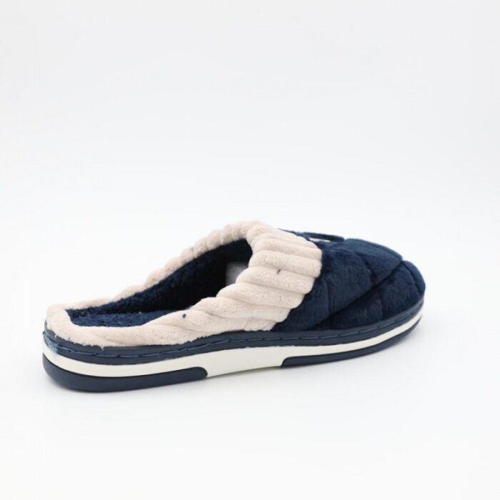 ⁦حفاية شتوية للنساء لون كحلي وبيج⁩ - الصورة ⁦5⁩