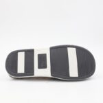 ⁦حفاية شتوية للنساء لون سكني وبيج⁩ - الصورة ⁦3⁩