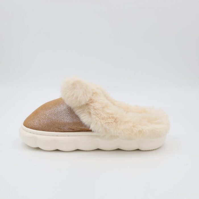 ⁦حفاية شتوية لون كموني بلمعة مع بيج⁩ - الصورة ⁦4⁩