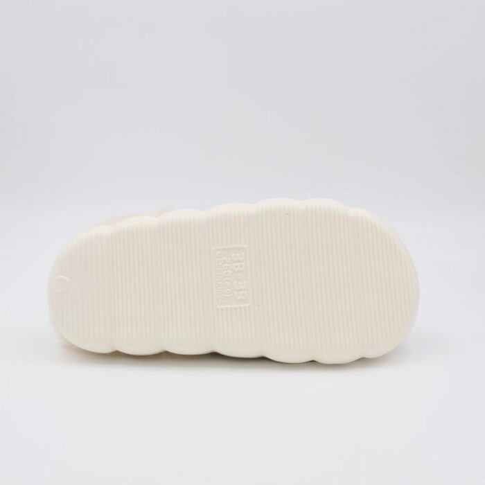 ⁦حفاية شتوية لون سكني بلمعة مع بيج⁩ - الصورة ⁦7⁩