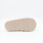 ⁦حفاية شتوية للنساء لون أسود وبيج⁩ - الصورة ⁦2⁩