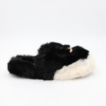 ⁦حفاية شتوية للنساء لون أسود وأبيض من الأسفل⁩ - الصورة ⁦3⁩