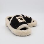 حفاية شتوية للنساء لون أسود وسكري مفتوحة من الأمام