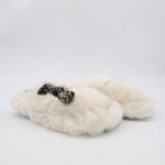 حفاية شتوية للنساء لون أبيض بتصميم لولو