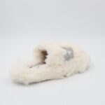 ⁦حفاية شتوية للنساء لون أبيض مع أحجار زركون⁩ - الصورة ⁦5⁩