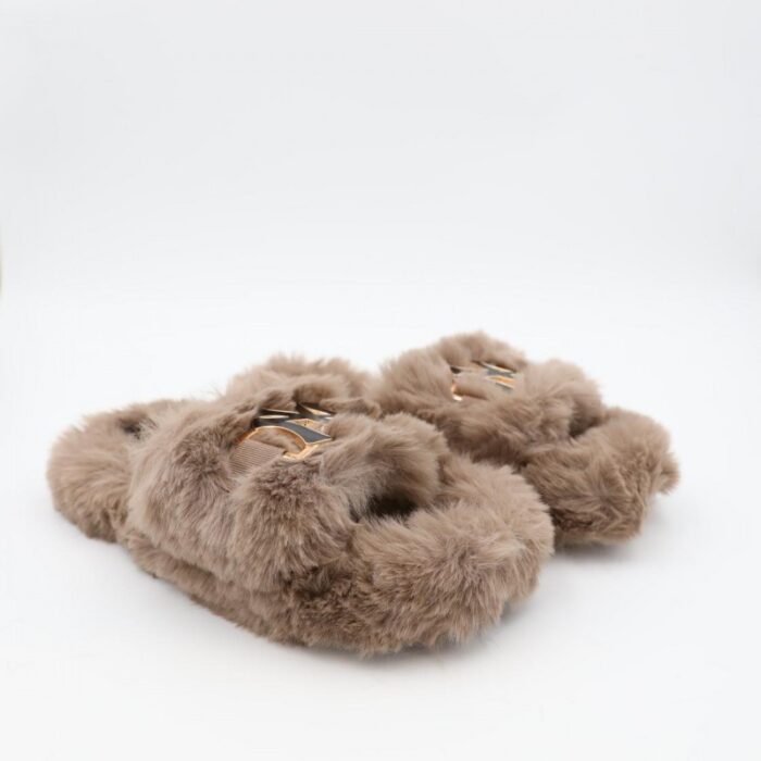 103376099_67dca0fc8695e حفاية شتوية للنساء لون كاكي - الصورة 1