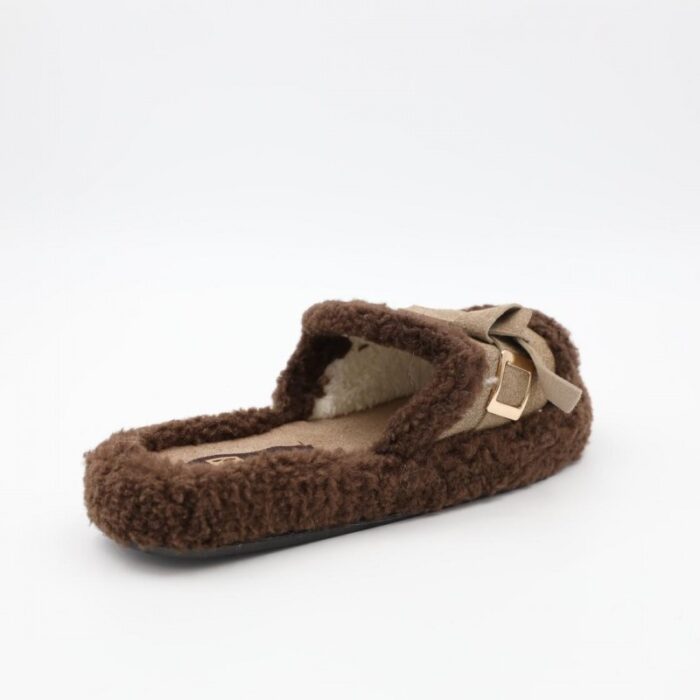 103376103_67dca136ecab1 حفاية شتوية للنساء لون بيج وبني - الصورة 1