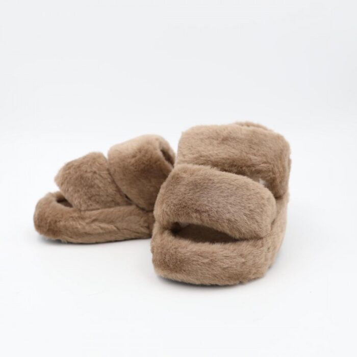 103376105_67dca14205d99 حفاية شتوية للنساء لون بني - الصورة 1