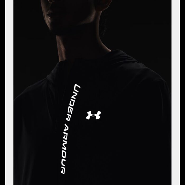⁦Under Armour Men's UA OutRun The Storm Jacket⁩ - الصورة ⁦4⁩