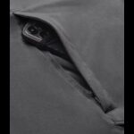 ⁦Under Armour Men's UA OutRun The Storm Jacket⁩ - الصورة ⁦3⁩