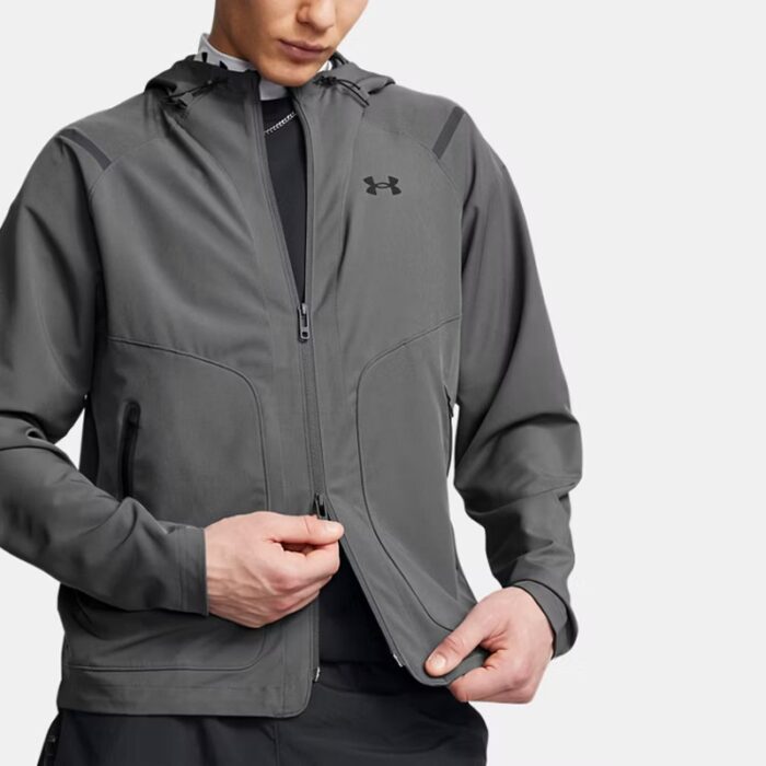 ⁦Under Armour Men's Unstoppable Jacket-جاكيت اندر ارمور أنستوببل ليفت تشيست للرجال لون رمادي⁩ - الصورة ⁦3⁩