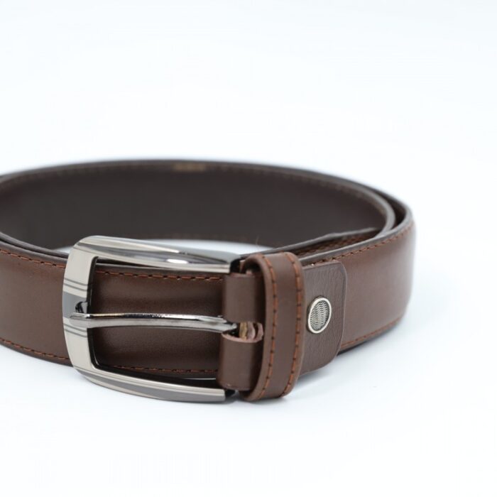 ⁦سير جلد طبيعي رسمي بتصميم ابزيم للرجال لون أسود⁩ - الصورة ⁦2⁩