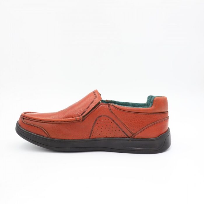 ⁦حذاء جلد صناعة يدوية للرجال لون عسلي⁩ - الصورة ⁦5⁩