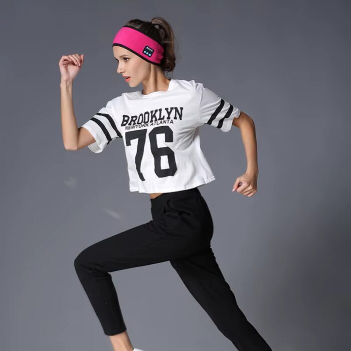 ⁦bandana with bluetooth earphone⁩ - الصورة ⁦2⁩