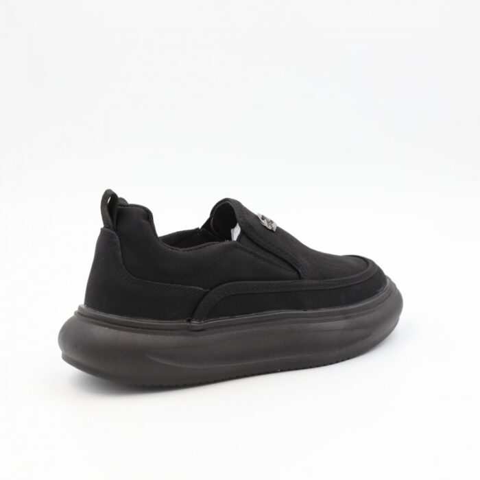 ⁦حذاء للأطفال والنساء لون أسود⁩ - الصورة ⁦4⁩