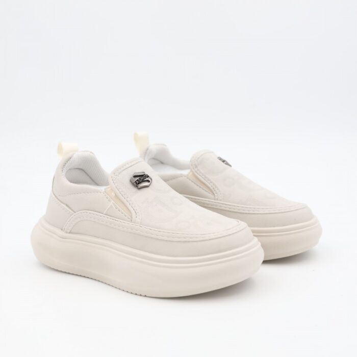 ⁦حذاء للأطفال والنساء لون اوف وايت⁩ - الصورة ⁦2⁩