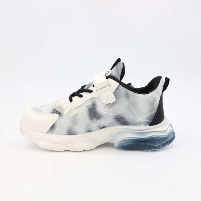 ⁦بوت رياضي بناتي للأطفال لون أبيض وأسود⁩ - الصورة ⁦5⁩