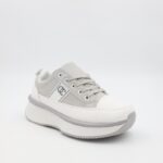 ⁦حذاء رياضي للنساء لون رمادي و أبيض⁩ - الصورة ⁦2⁩