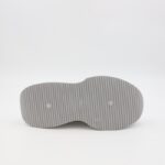 ⁦حذاء رياضي للنساء لون رمادي و أبيض⁩ - الصورة ⁦6⁩