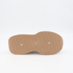 ⁦حذاء رياضي للجنسين لون بيج و أبيض⁩ - الصورة ⁦5⁩