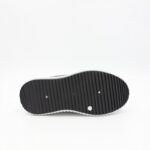 ⁦حذاء رياضي للنساء لون أسود و أبيض⁩ - الصورة ⁦5⁩