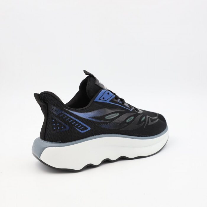 ⁦حذاء رياضي للنساء لون أسود⁩ - الصورة ⁦4⁩