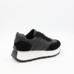 ⁦حذاء رياضي للجنسين لون أسود⁩ - الصورة ⁦4⁩