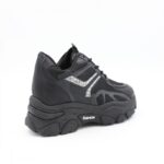 ⁦حذاء رياضي للنساء بكعب لون أسود⁩ - الصورة ⁦4⁩