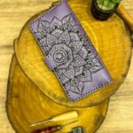 محفظة صناعه يدويه جلد طبيعي للنساء لون نهدي مقاس 20*11