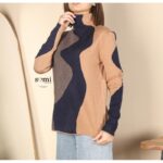 ⁦بلوزة صوف بأكمام طويلة للنساء لون كحلي⁩ - الصورة ⁦2⁩