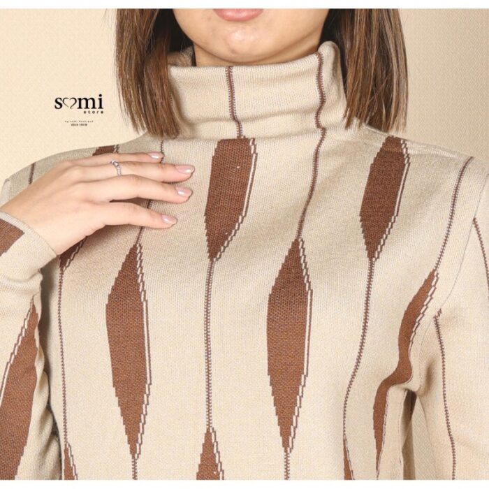 ⁦بلوزة صوف بأكمام طويلة للنساء لون بيج⁩ - الصورة ⁦3⁩