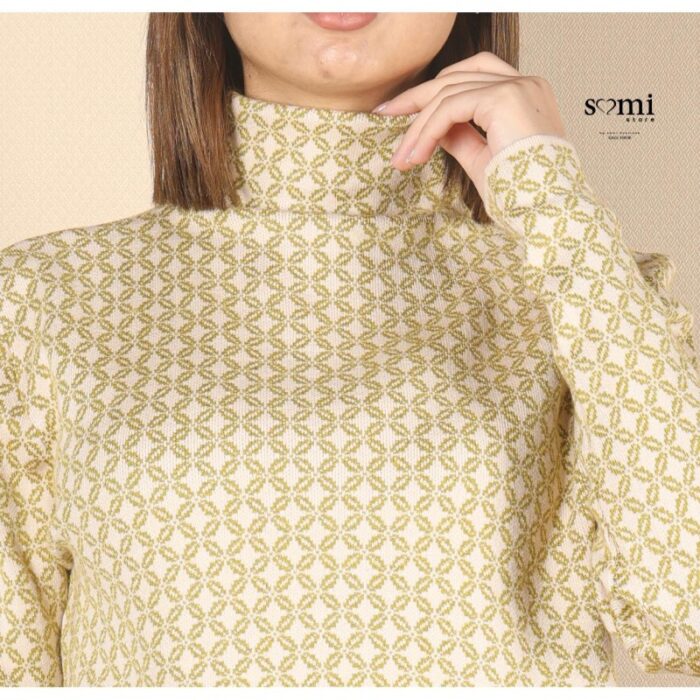 ⁦بلوزة صوف بأكمام طويلة للنساء لون بيج⁩ - الصورة ⁦2⁩