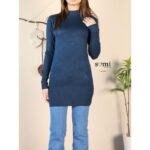 ⁦بلوزة جولف للنساء لون كحلي⁩ - الصورة ⁦2⁩