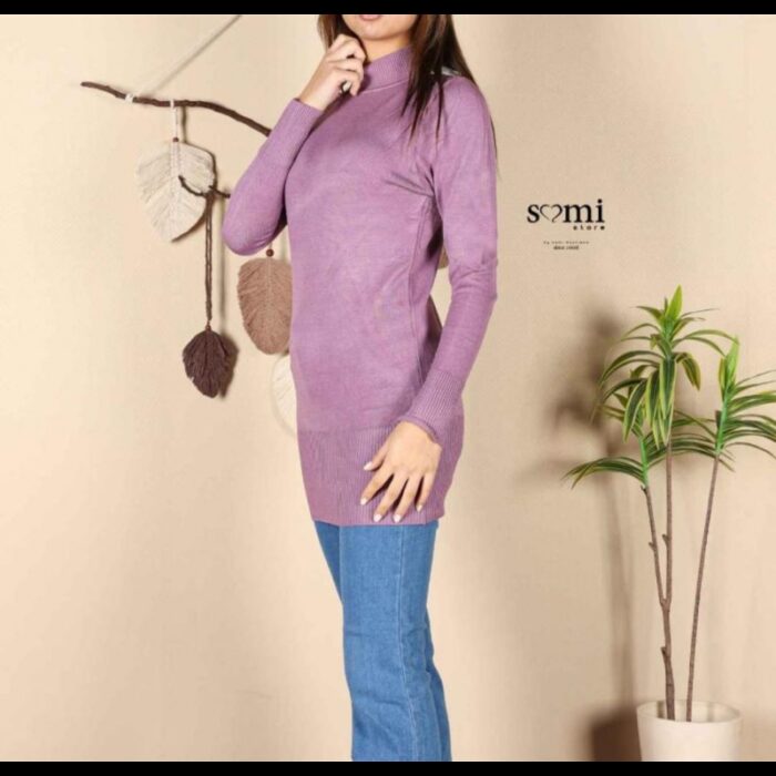 ⁦بلوزة جولف للنساء لون نهدي وبنفسجي⁩ - الصورة ⁦2⁩