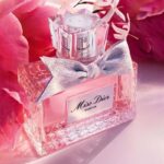 ⁦Miss Dior Perfum By Christian Dior For Women 80ml-عطر ميس ديور بارفيوم من ديور للنساء سعة 80 مل⁩ - الصورة ⁦6⁩