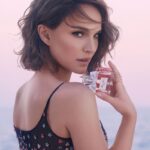 ⁦Miss Dior Perfum By Christian Dior For Women 80ml-عطر ميس ديور بارفيوم من ديور للنساء سعة 80 مل⁩ - الصورة ⁦8⁩