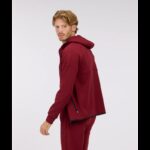 ⁦Skechers Men's Interlock Hooded Jacket⁩ - الصورة ⁦3⁩