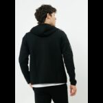⁦Skechers Men's Interlock Hooded Jacket⁩ - الصورة ⁦2⁩