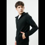 ⁦Skechers Men's Interlock Hooded Jacket⁩ - الصورة ⁦3⁩