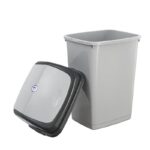 ⁦سلة مهملات بلاستيك بغطاء كبير حجم 47 لتر⁩ - الصورة ⁦2⁩