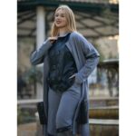 ⁦طقم نسائي جلد (3 قطع) بأكمام طويلة للنساء لون رمادي⁩ - الصورة ⁦2⁩