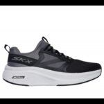 ⁦Skechers Men's GOrun Elevate 2.0 - Jetsweep Shoes - حذاء سكيتشرز جو رن ايليفيت 2.0- جت سويب للرجال لون أسود ورمادي⁩ - الصورة ⁦2⁩