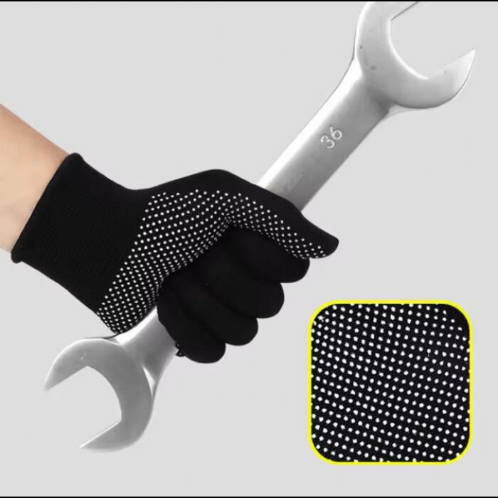 ⁦كفوف مضادة للإنزلاق لون اسود للجنسين⁩ - الصورة ⁦8⁩