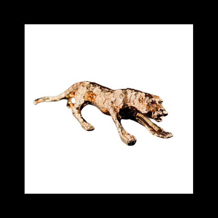 ⁦تمثال ديكور بتصميم فهد لون ذهبي⁩ - الصورة ⁦2⁩