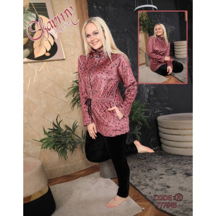 103378059_67de10b748a61 طقم ستاتي مخمل سحاب من شارمي One Size - الصورة 1