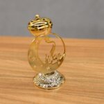 ⁦مبخرة معدنية بتصميم هلال رمضان لونه ذهبي⁩ - الصورة ⁦3⁩